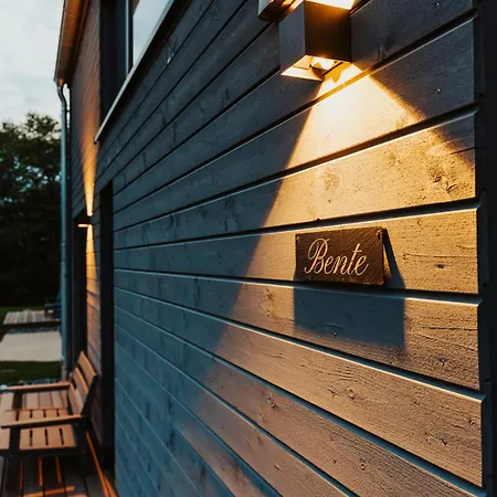 Holiday home Doppelhaushaelfte Sagard